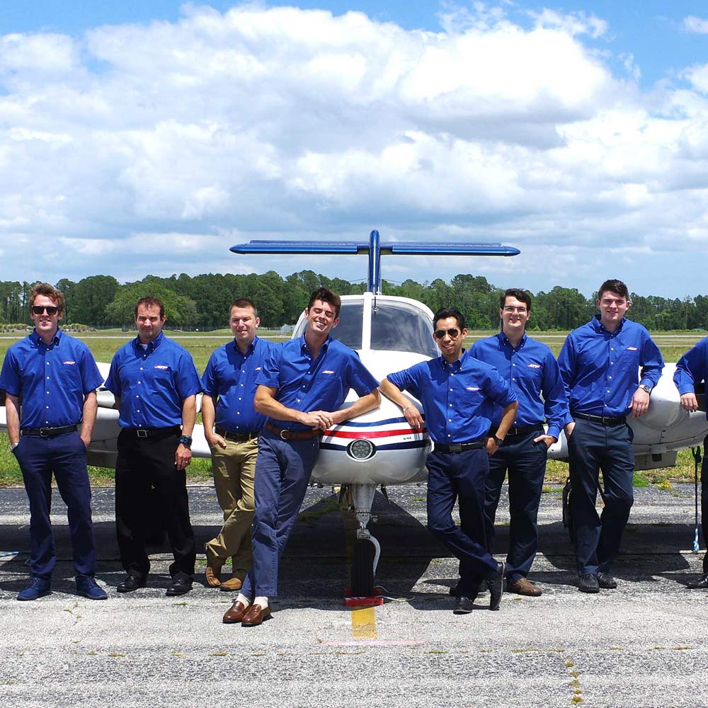 How to Choose the Best Flight School