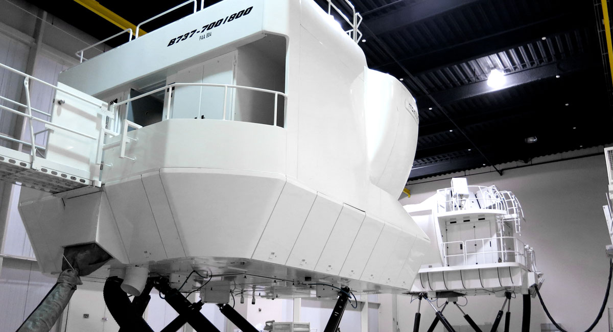 Full-Motion Flight Simulators