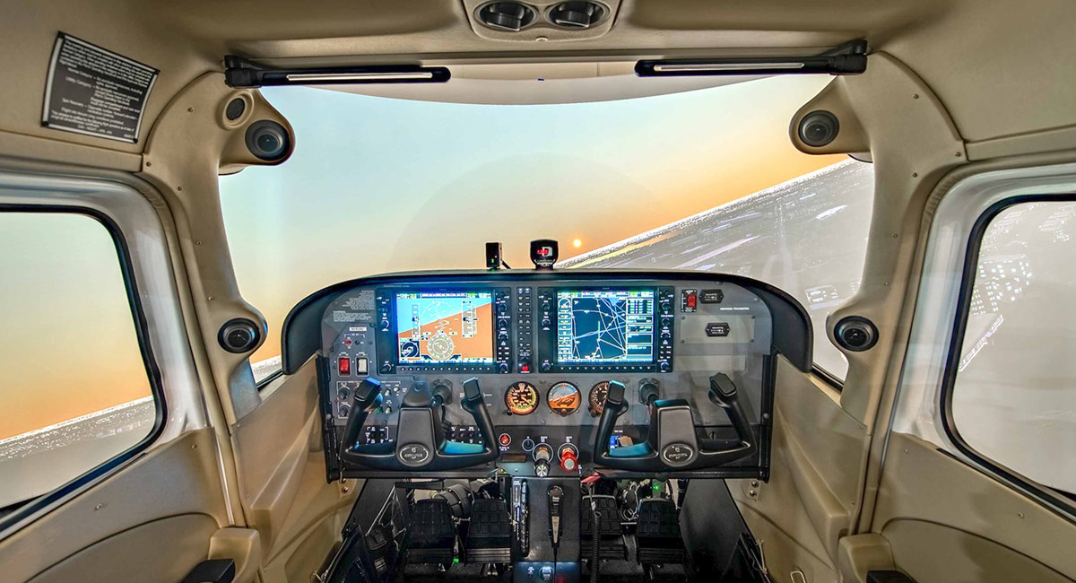TRU Simulation Level 6 Cessna 172 FTD